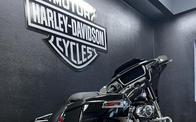 2024 Harley-Davidson® FLHX - Street Glide®