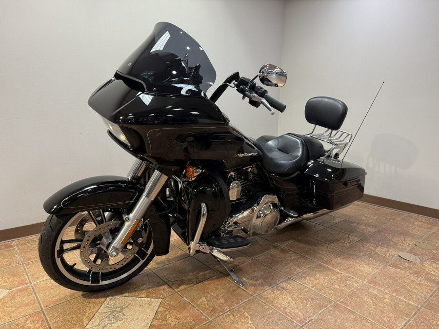 2016 FLTRXS Road Glide® Special