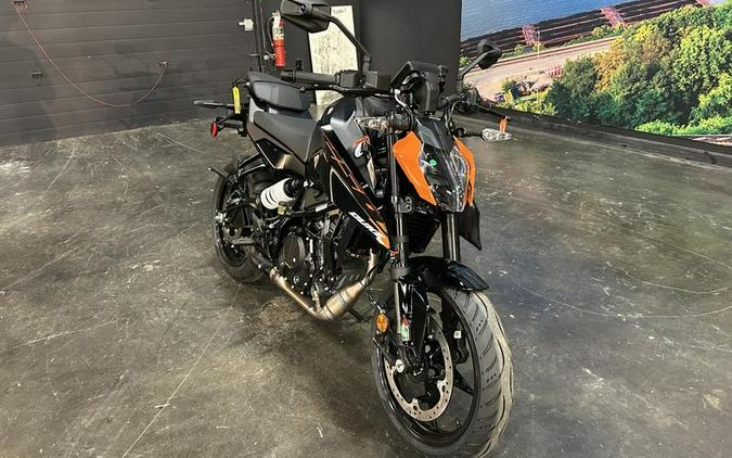2026 KTM DUKE 250