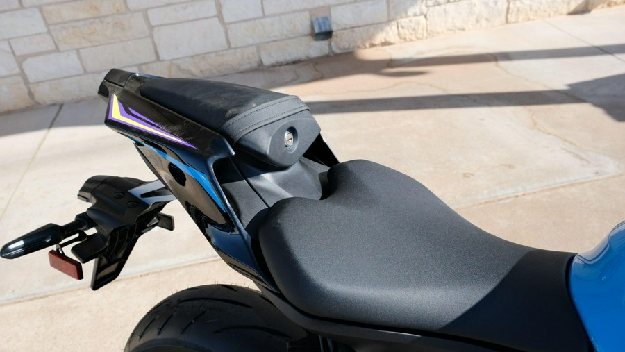 2026 YAMAHA YZF-R7