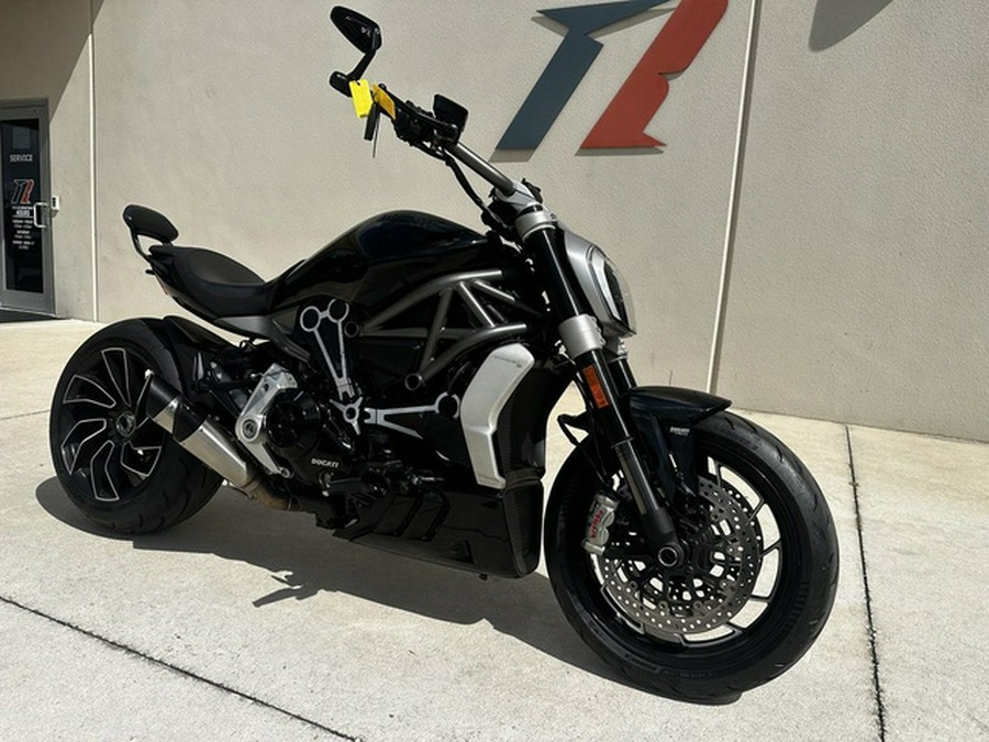 2020 Ducati X Diavel S Glossy Black w/ Stripe S
