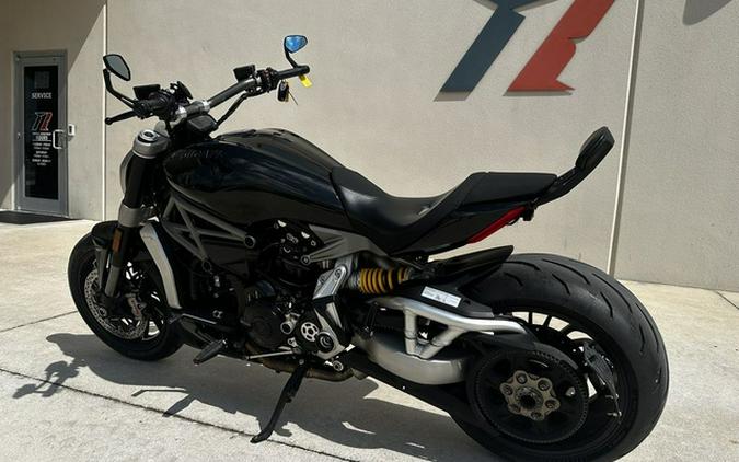 2020 Ducati X Diavel S Glossy Black w/ Stripe S