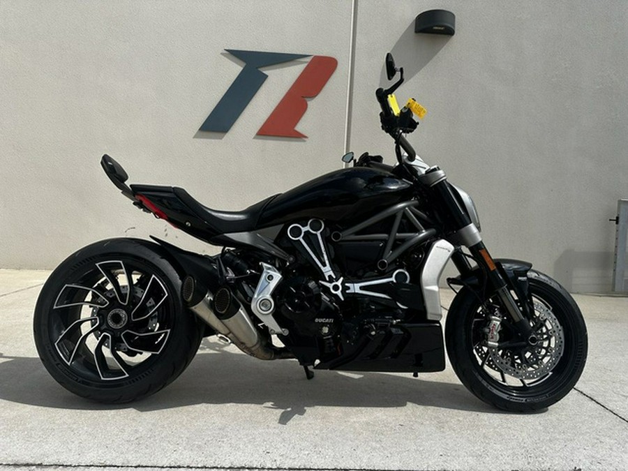 2020 Ducati X Diavel S Glossy Black w/ Stripe S