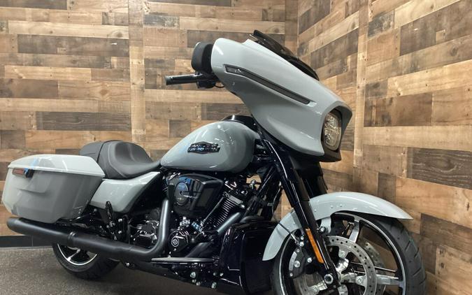 2024 Harley-Davidson Street Glide® Billiard Gray - Black Finish FLHX