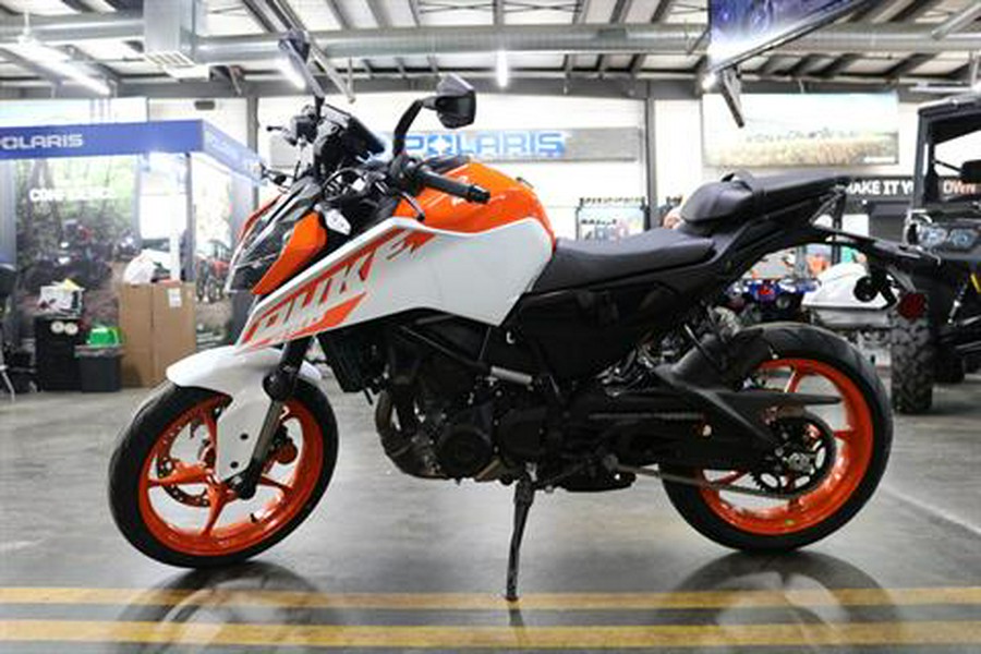 2024 KTM 250 Duke