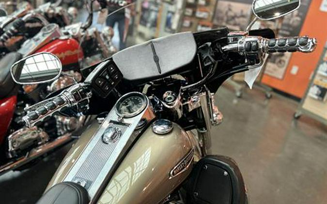 2005 Harley-Davidson FLHRCI Road King® Classic