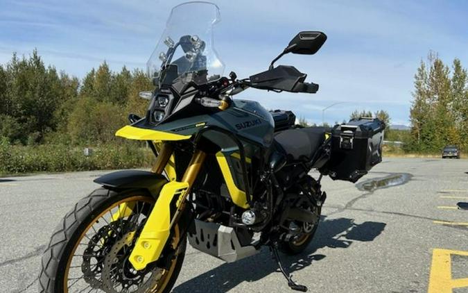 2024 Suzuki V-Strom 800DE Adventure