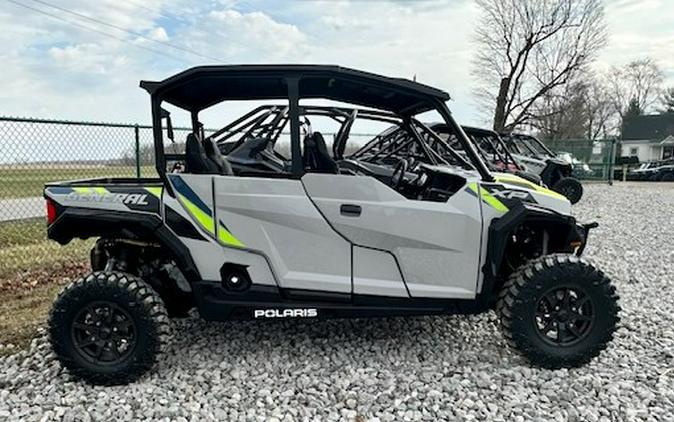 2024 Polaris Industries GENERAL® XP 4 1000 Sport