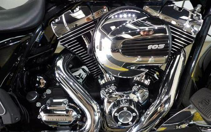 2016 Harley-Davidson Road King®