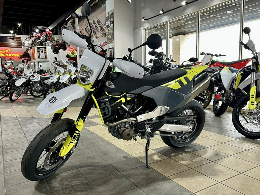 2024 Husqvarna® 701 Supermoto