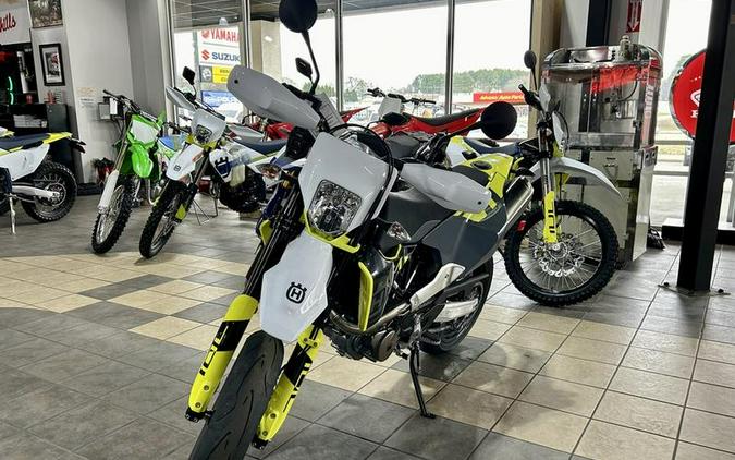 2024 Husqvarna® 701 Supermoto