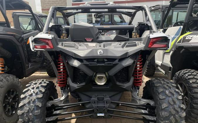 2024 Can-Am™ Maverick X3 DS TURBO RR