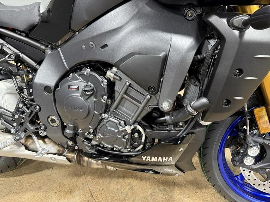 2025 Yamaha MT-10 SP