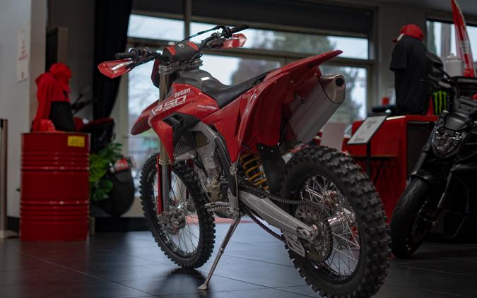 2026 Ducati Desmo450 EDX