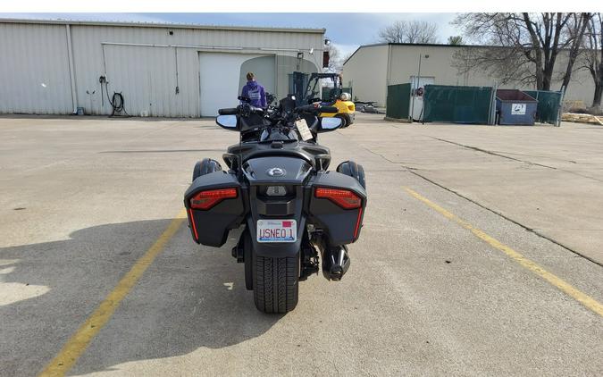 2017 Can-Am SPYDER F3-T SM