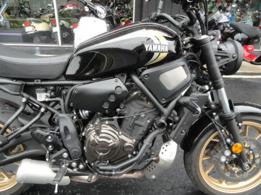 2023 Yamaha XSR700