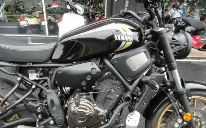 2023 Yamaha XSR700