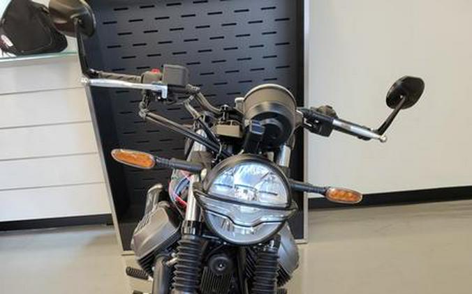 2023 Moto Guzzi V7 Special Edition