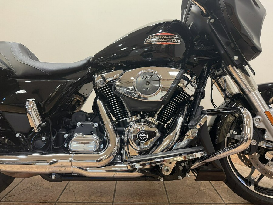 2024 FLHX Street Glide®