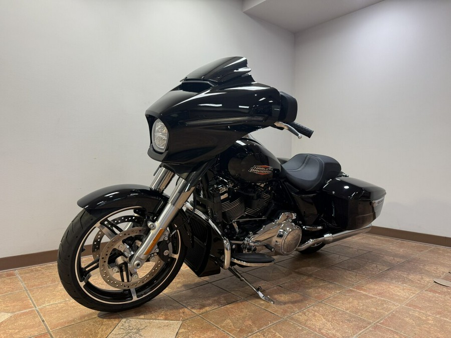 2024 FLHX Street Glide®