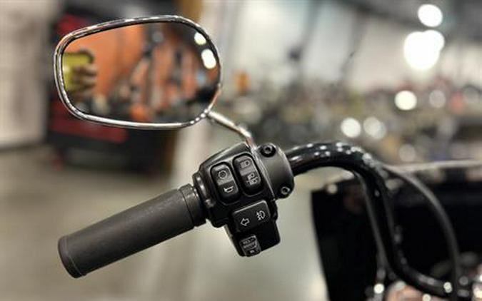 2018 Harley-Davidson Heritage Classic 114