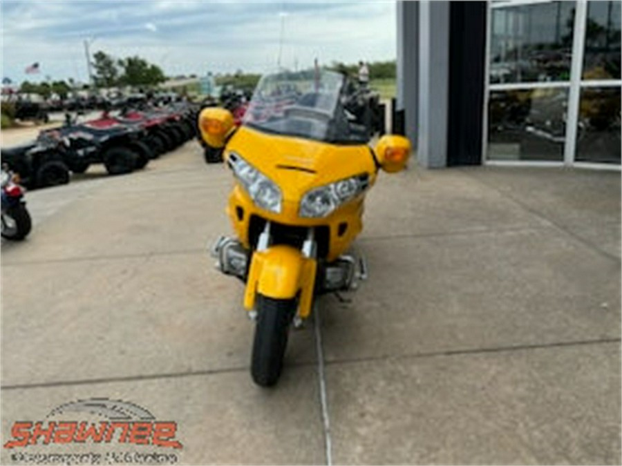 2001 Honda GOLD WING