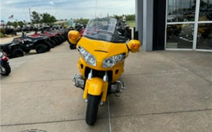 2001 Honda GOLD WING