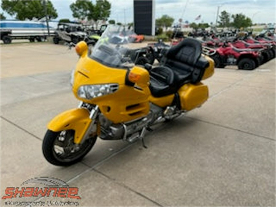 2001 Honda GOLD WING