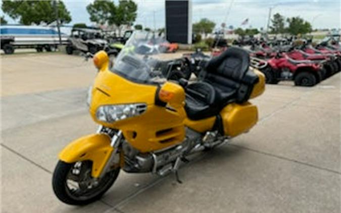 2001 Honda GOLD WING