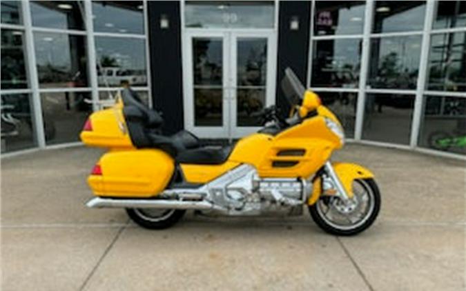 2001 Honda GOLD WING