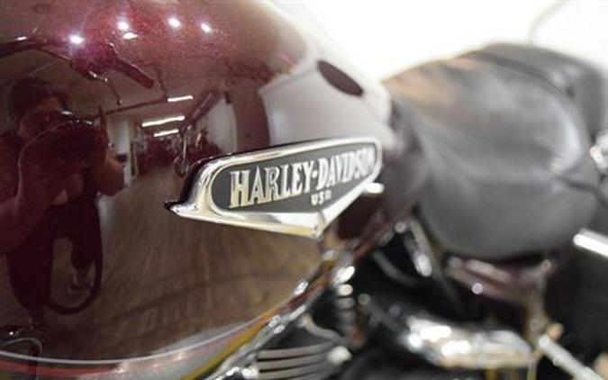 2005 Harley-Davidson FLHRCI Road King® Classic