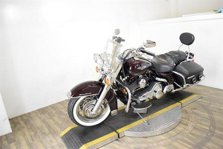 2005 Harley-Davidson FLHRCI Road King® Classic