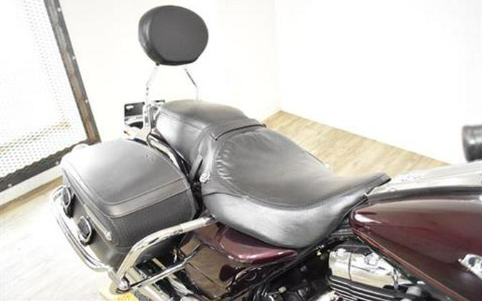 2005 Harley-Davidson FLHRCI Road King® Classic