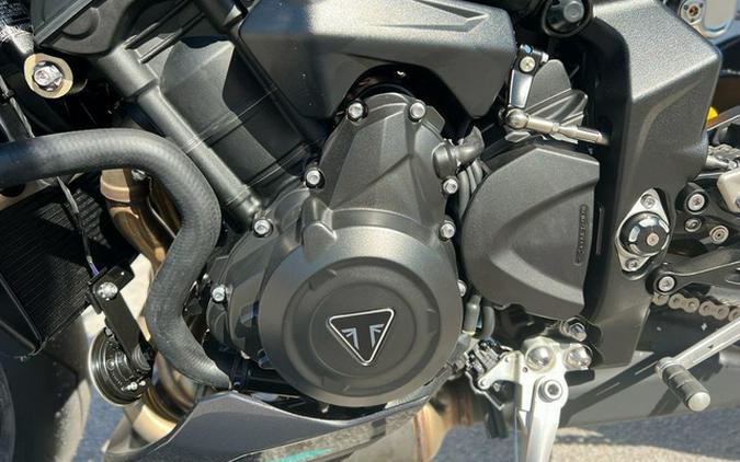 2026 Triumph Street Triple 765 RS Granite RS