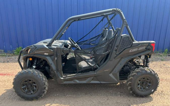 2023 Can-Am Maverick Trail DPS 700