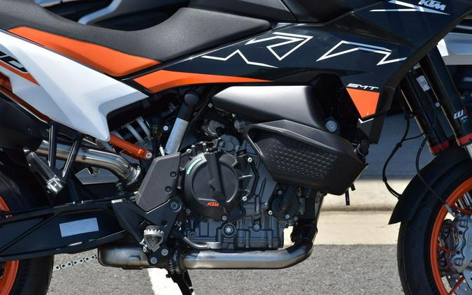 2024 KTM 890 SMT