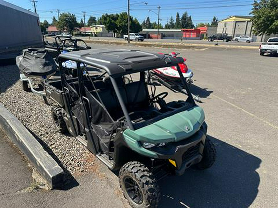 2025 Can-Am Defender MAX DPS HD9