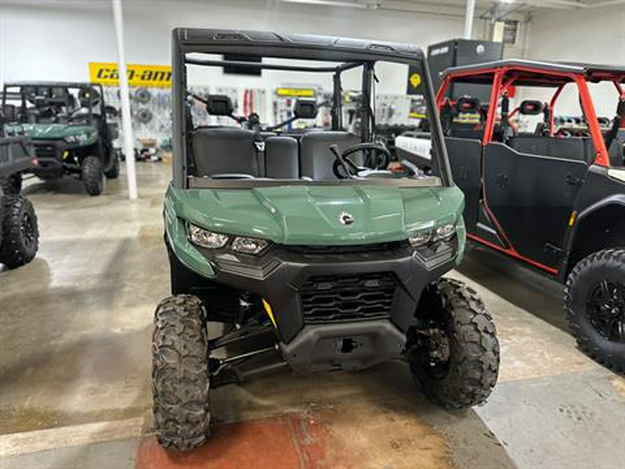 2025 Can-Am Defender MAX DPS HD9