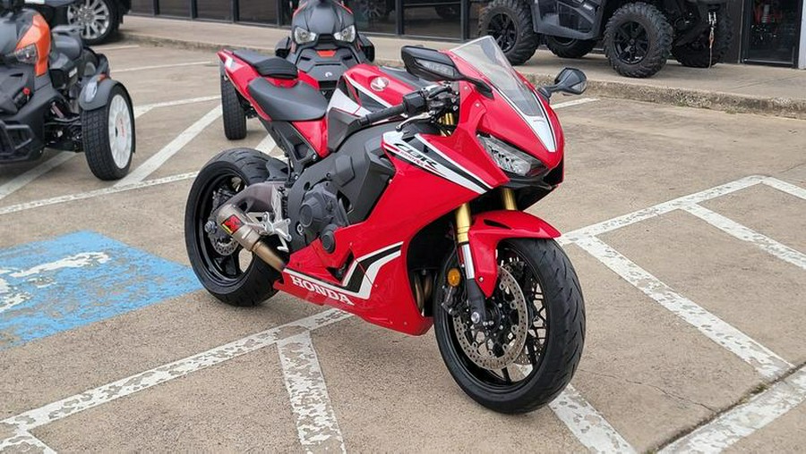 2021 Honda® CBR1000RR ABS