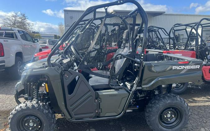 2026 Honda Pioneer 520