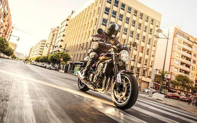 2025 Kawasaki Z900RS ABS