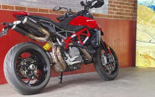 2023 Ducati Hypermotard 950 Ducati Red
