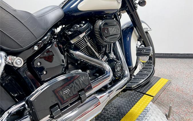 2019 Harley-Davidson Heritage Classic 114 FLHCS 13,125 Miles