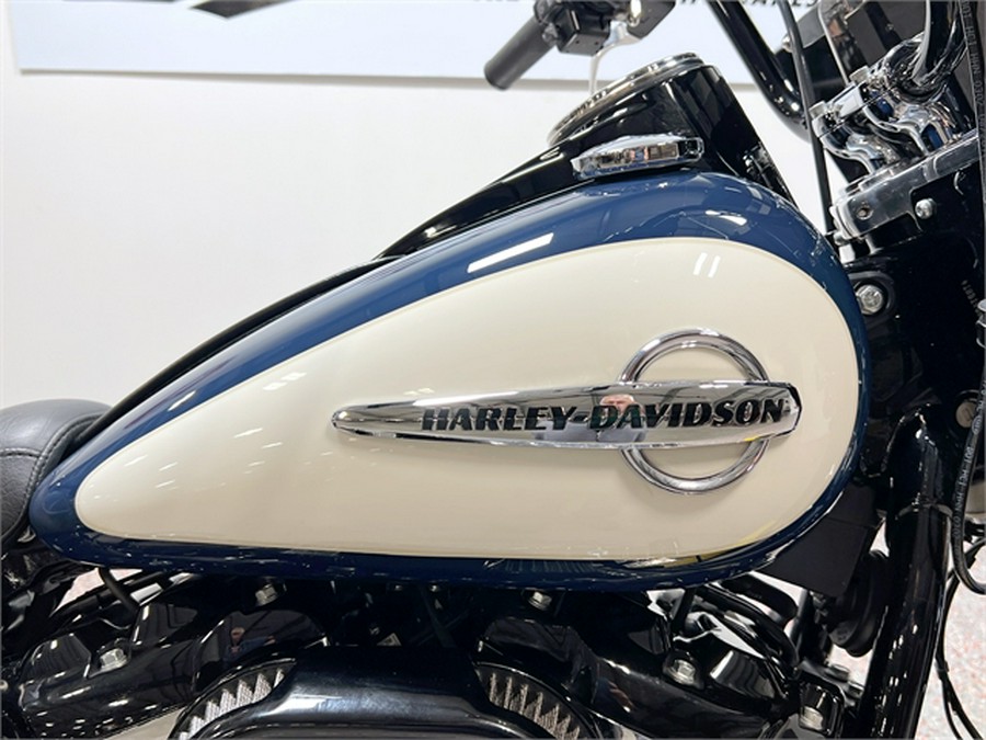 2019 Harley-Davidson Heritage Classic 114 FLHCS 13,125 Miles