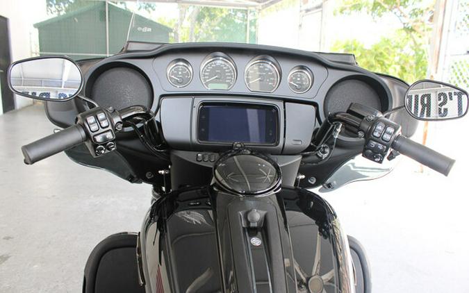 New 2025 Harley-Davidson Tri Glide Ultra FLHTCUTG Trike For Sale In Miami, Florida
