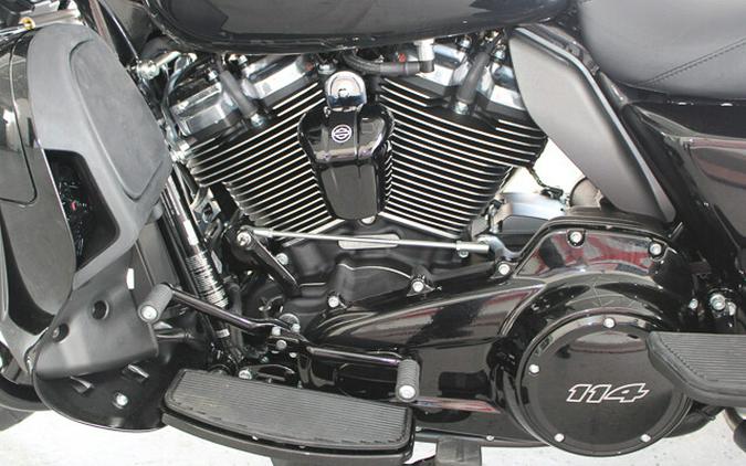 New 2025 Harley-Davidson Tri Glide Ultra FLHTCUTG Trike For Sale In Miami, Florida