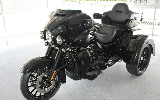 New 2025 Harley-Davidson Tri Glide Ultra FLHTCUTG Trike For Sale In Miami, Florida