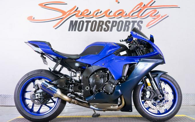 2022 Yamaha YZF-R1