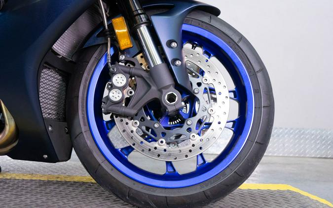 2022 Yamaha YZF-R1
