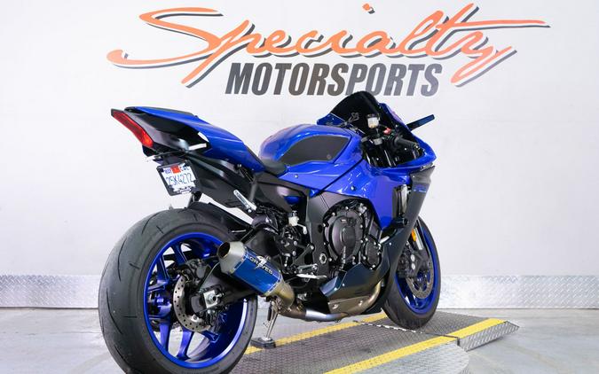 2022 Yamaha YZF-R1